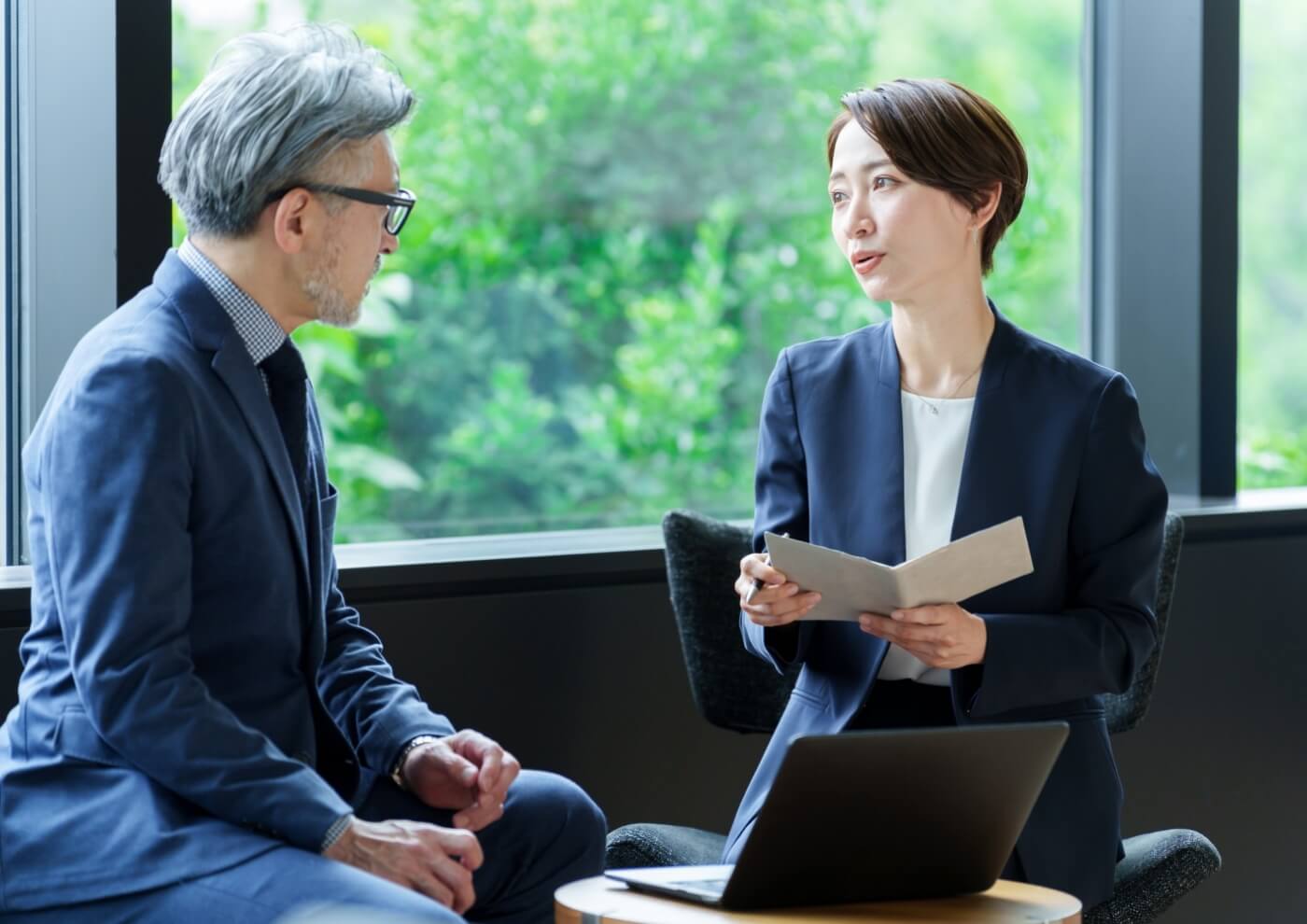 不動産仕入れ仲介/売却事業